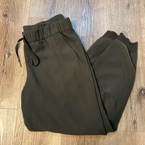 Lululemon jogger pants